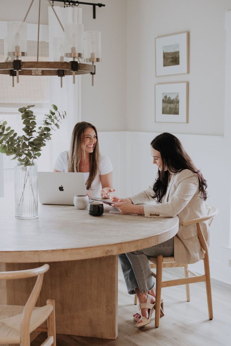 logo FASHION STYLIST | CREATIVE DIRECTOR